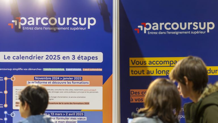 Terminale : comment vérifier que mes choix de spécialités correspondent à mes vœux Parcoursup ?